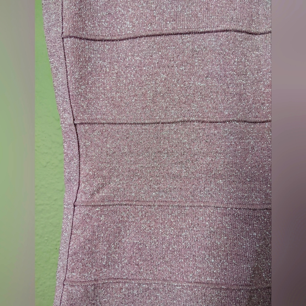 Pink bodycon dress - Picture 3 of 5